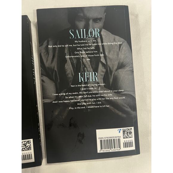 Books 1 & 2 Chained Hands locked Hearts T.L. Smith - Picture 3 of 5